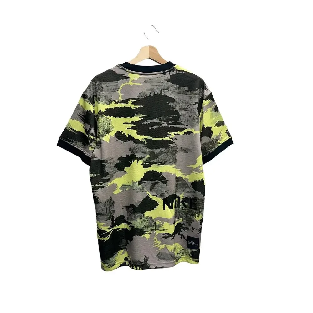 Nike‎ Sportswear Short-Sleeve Hype Hike Camo Top